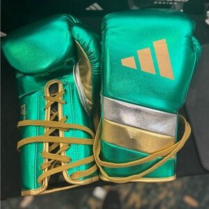 Green/Met Gold Boxing Gloves speed 500 pro men’s and women.